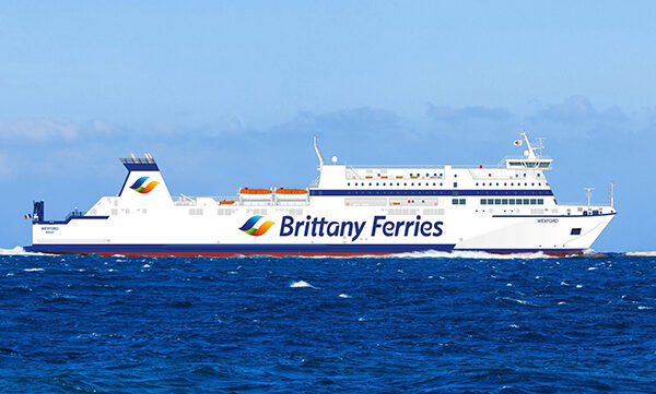 Brittany Ferries chartert Vizzavona für die Strecke Cherbourg–Rosslare